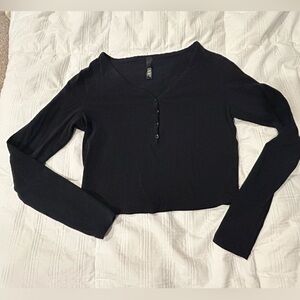 New Black Skims Cropped Top in Medium